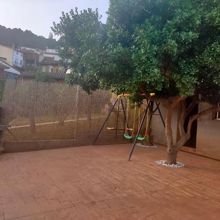 דירות Villarejo del Valle Casa Ruben Dario מראה חיצוני תמונה