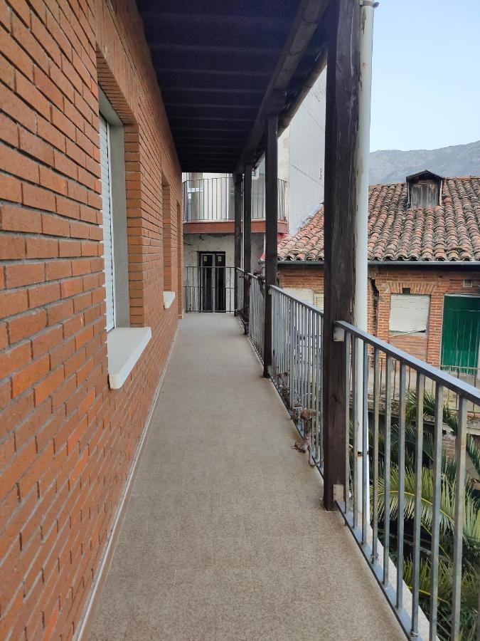 דירות Villarejo del Valle Casa Ruben Dario מראה חיצוני תמונה